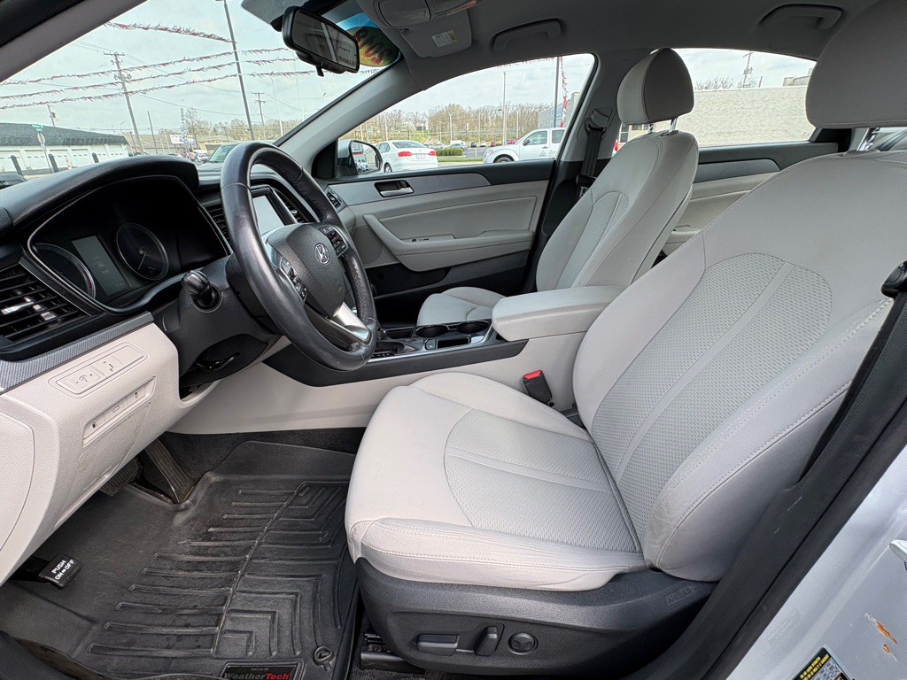 2018 Hyundai Sonata Image 9