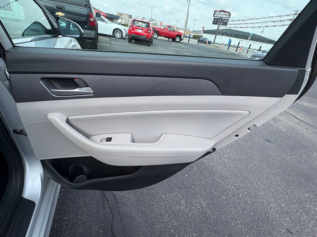 2018 Hyundai Sonata Image 15