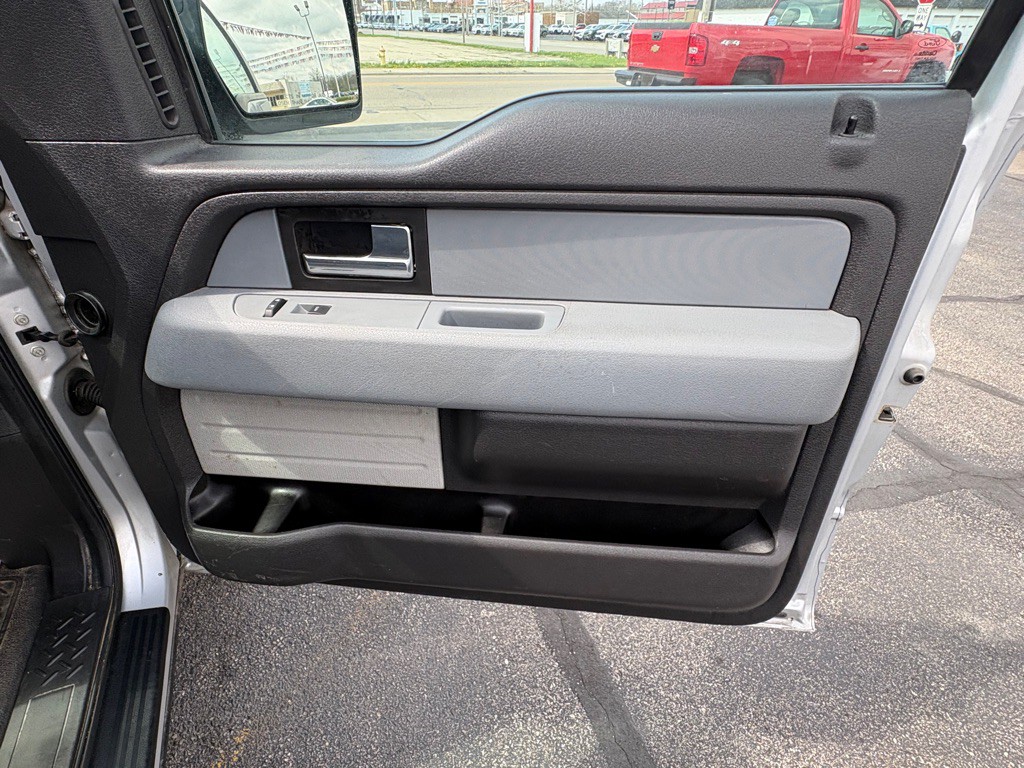 2013 Ford F-150 Image 10