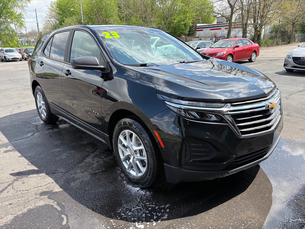 2023 Chevrolet Equinox Image 1