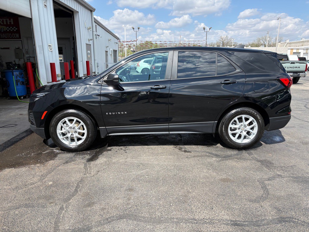 2023 Chevrolet Equinox Image 6