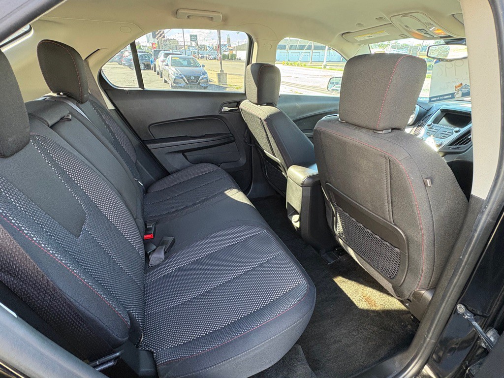 2017 Chevrolet Equinox Image 14