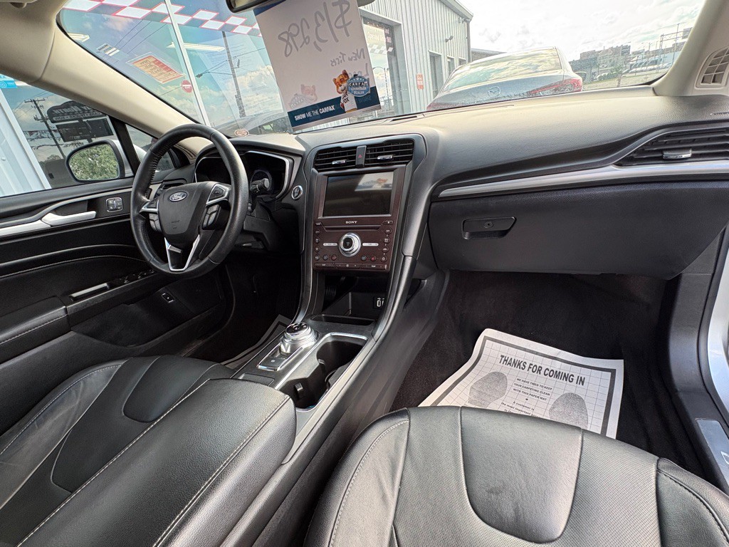 2020 Ford Fusion Image 19