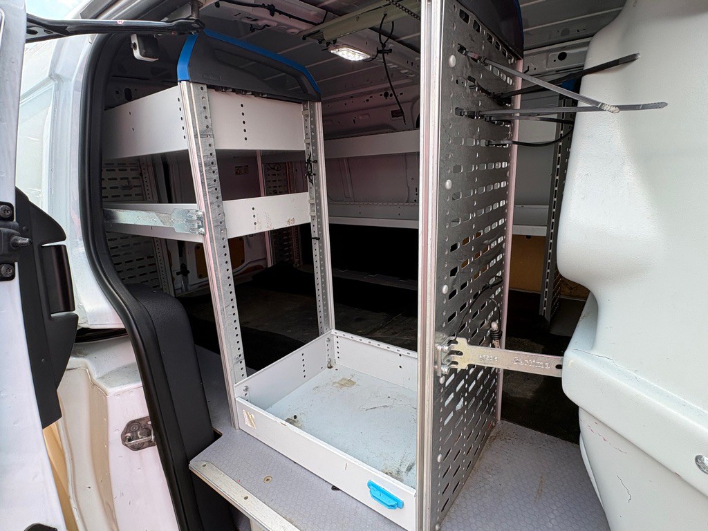 2015 Ford Transit Connect Image 16