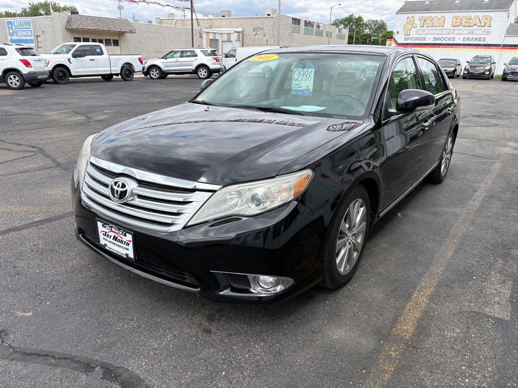 2011 Toyota Avalon Image 6