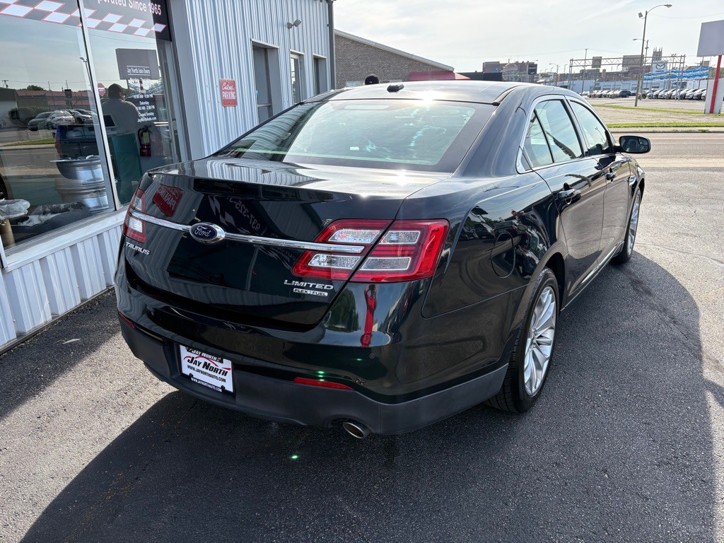 2014 Ford Taurus Image 3