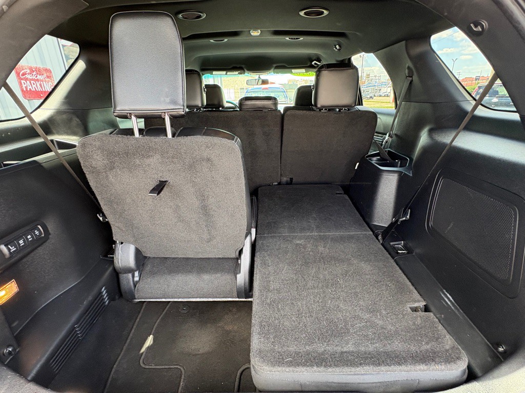 2016 Ford Explorer Image 16
