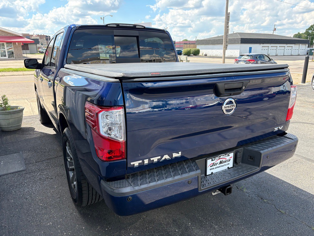 2018 Nissan Titan Image 5