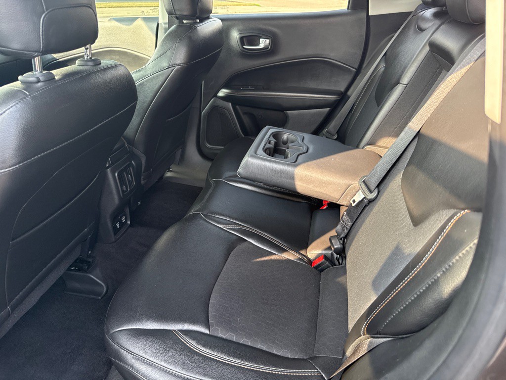 2018 Jeep Compass Image 10