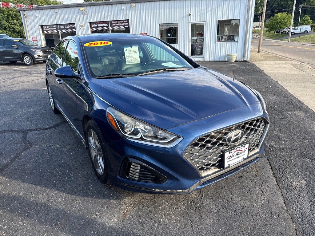 2018 Hyundai Sonata Image 1