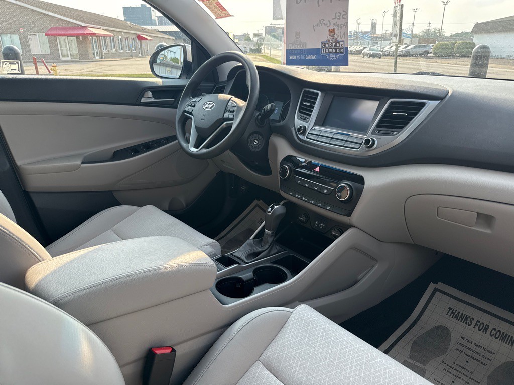 2018 Hyundai Tucson Image 16