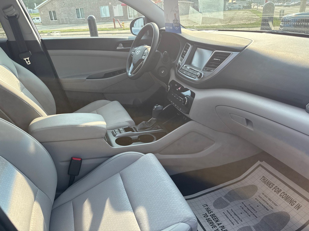 2018 Hyundai Tucson Image 17
