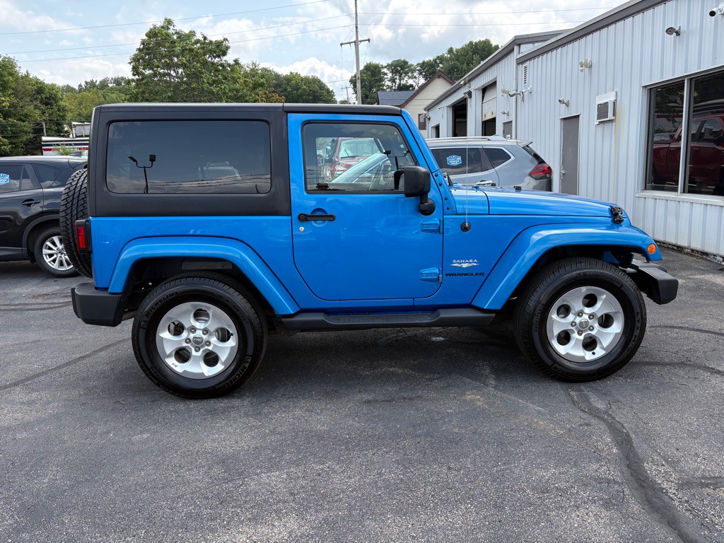 2015 Jeep Wrangler Image 2