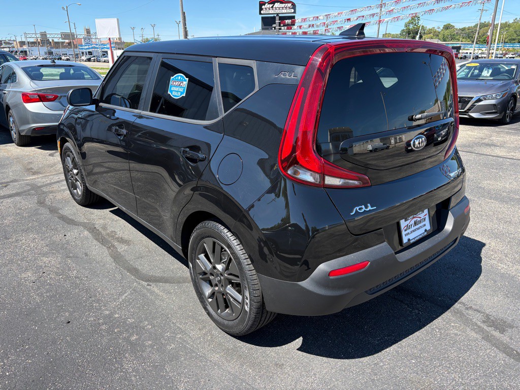 2021 Kia Soul Image 5