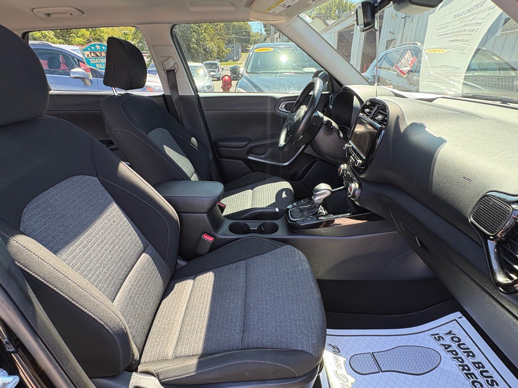 2021 Kia Soul Image 16