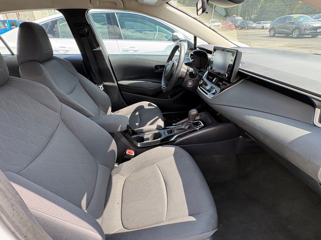 2022 Toyota Corolla Image 17
