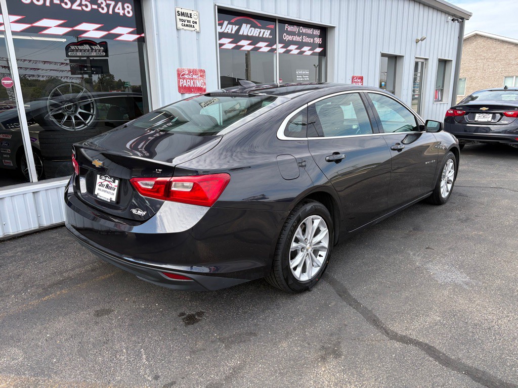 2023 Chevrolet Malibu Image 3