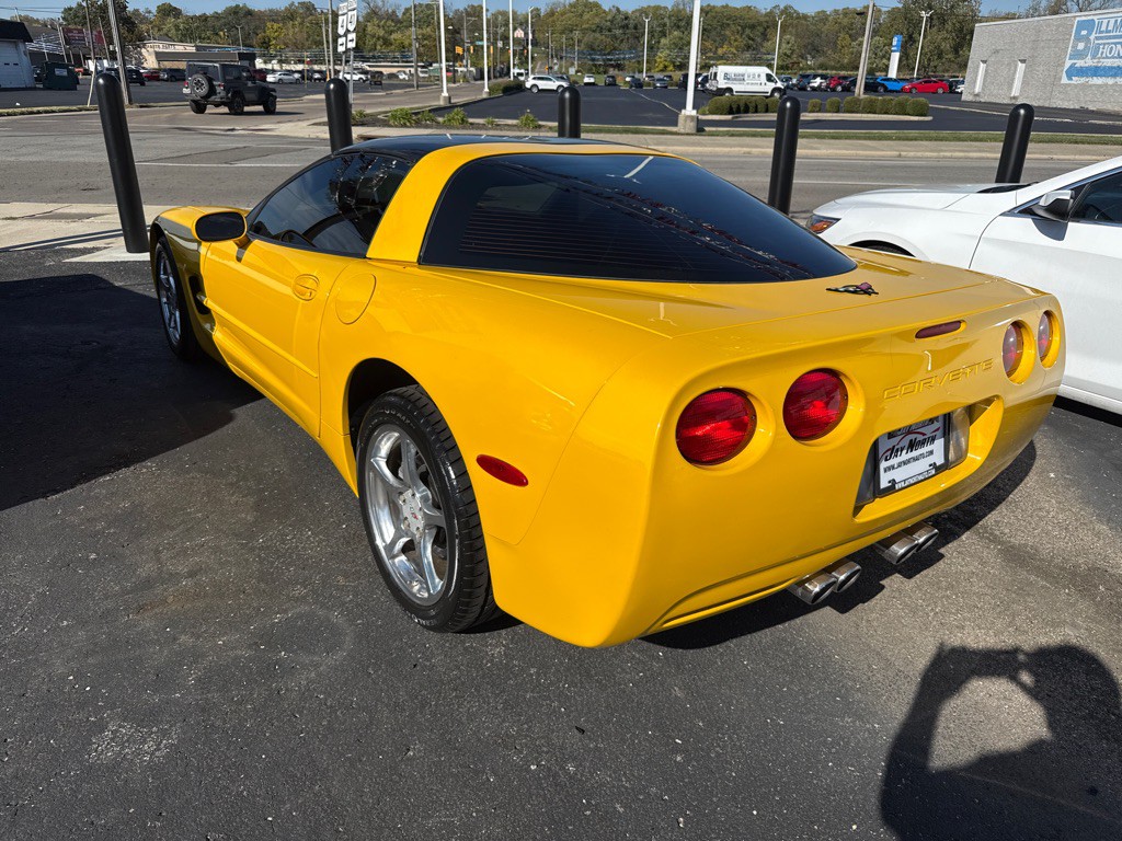 2000 Chevrolet Corvette Image 5