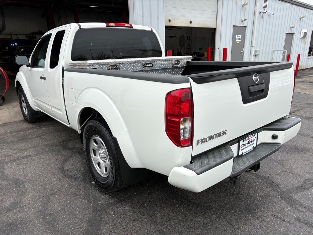 2021 Nissan Frontier Image 6