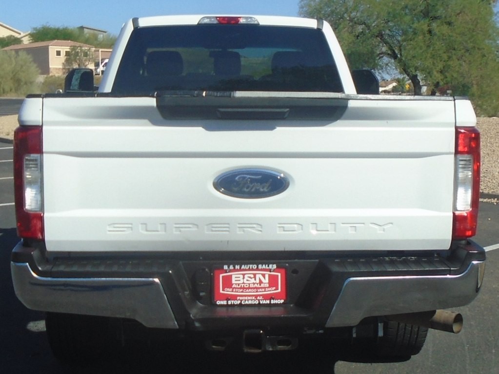2017 Ford F-250 Image 4