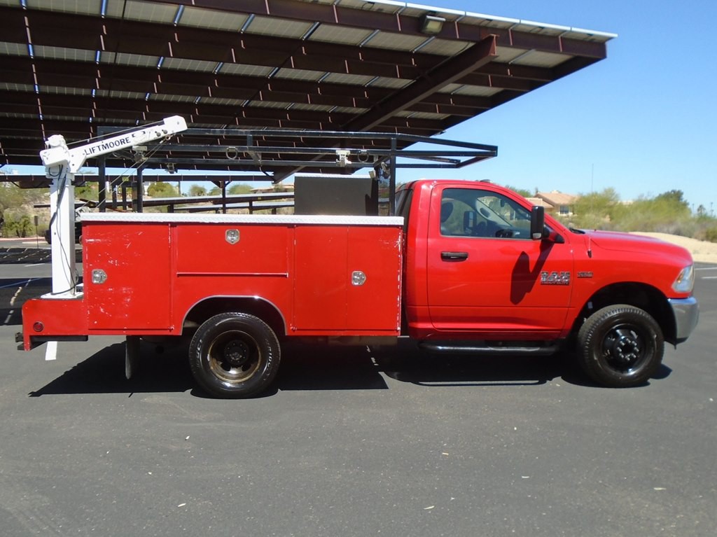 2015 RAM 3500 Image 6