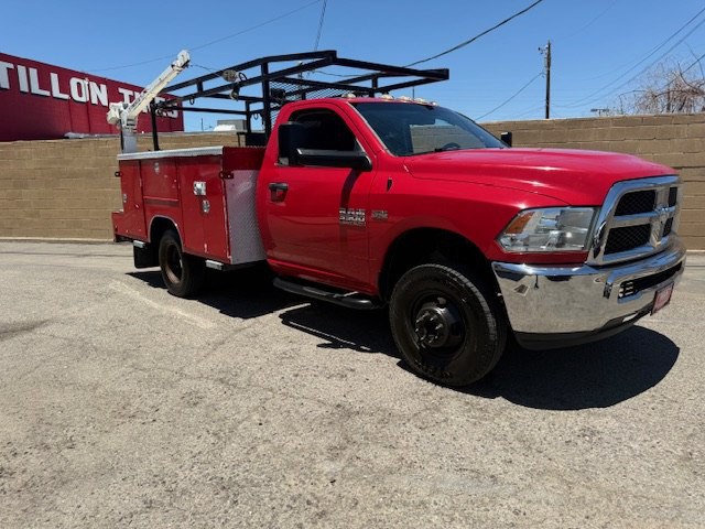 2016 RAM 3500 Image 13