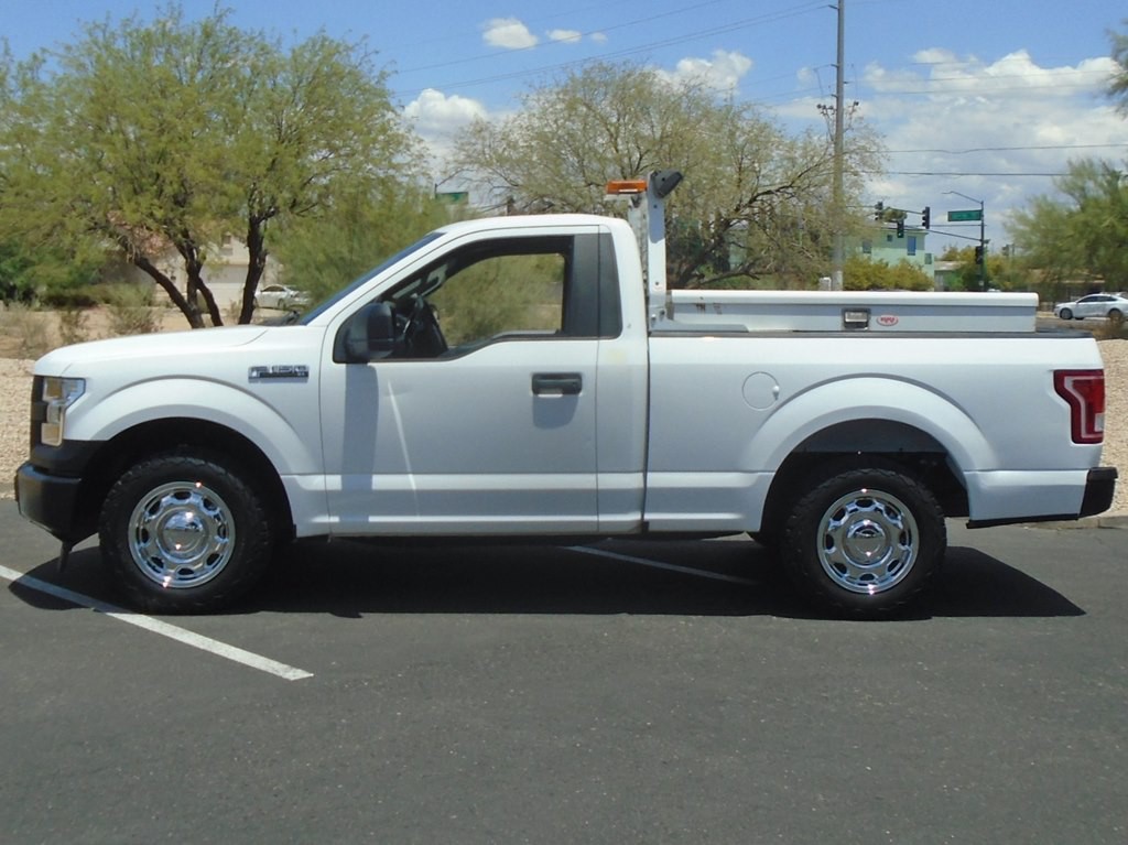 2017 Ford F-150 Image 2
