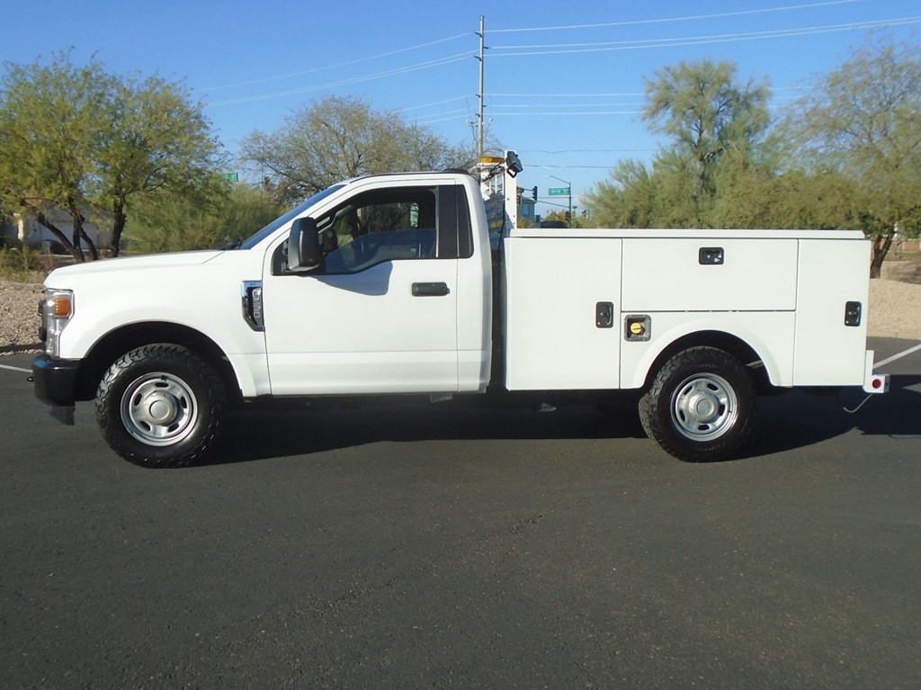 2021 Ford F-250 Image 2