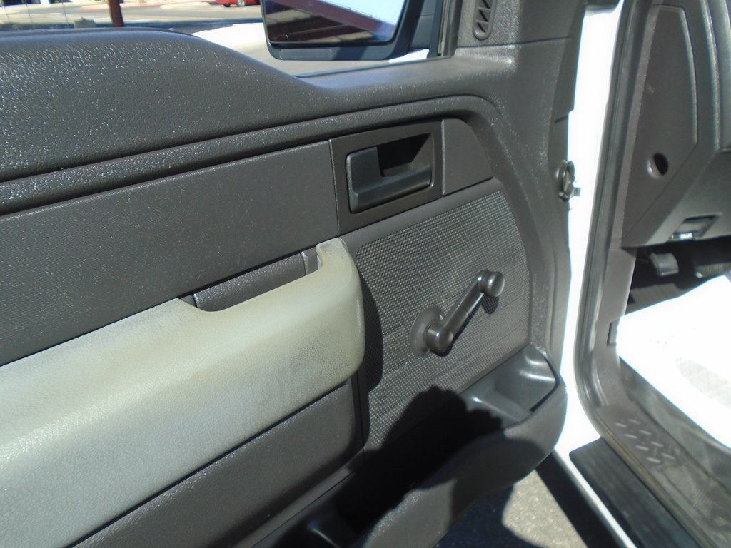 2011 Ford F-150 Image 10