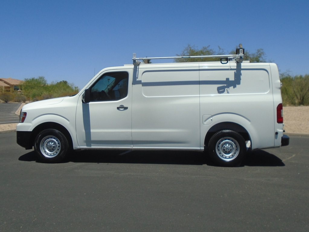 2018 Nissan NV Image 2