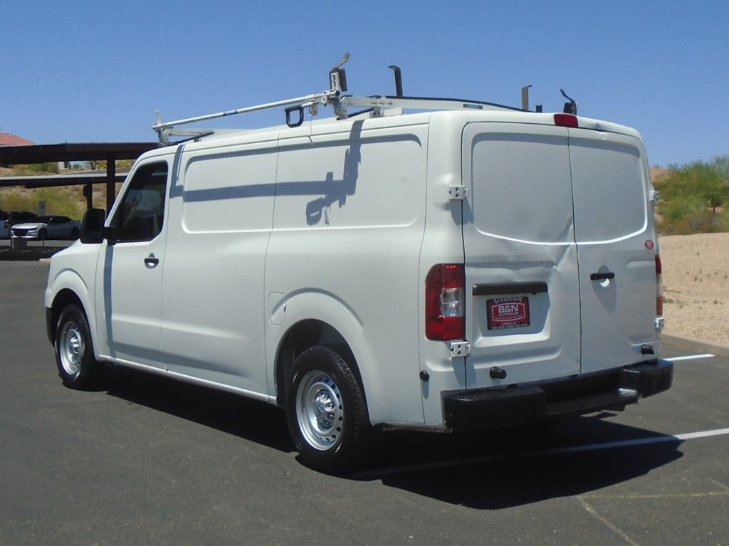 2018 Nissan NV Image 3
