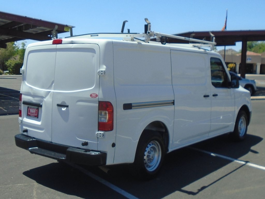 2018 Nissan NV Image 5