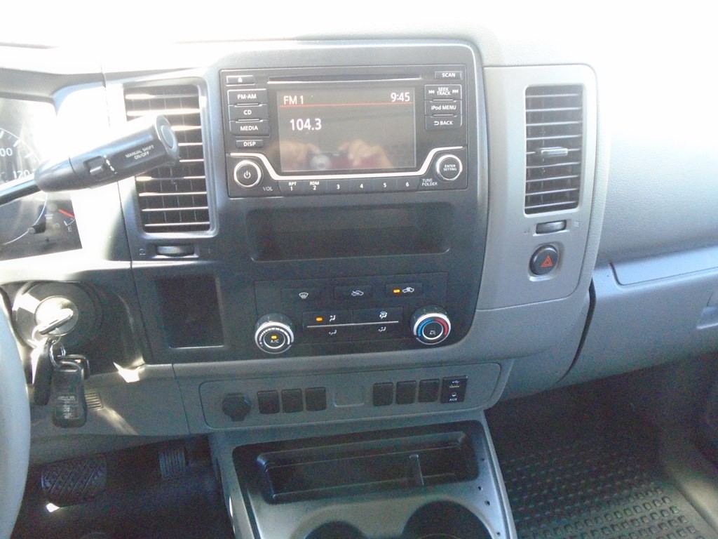 2018 Nissan NV Image 13