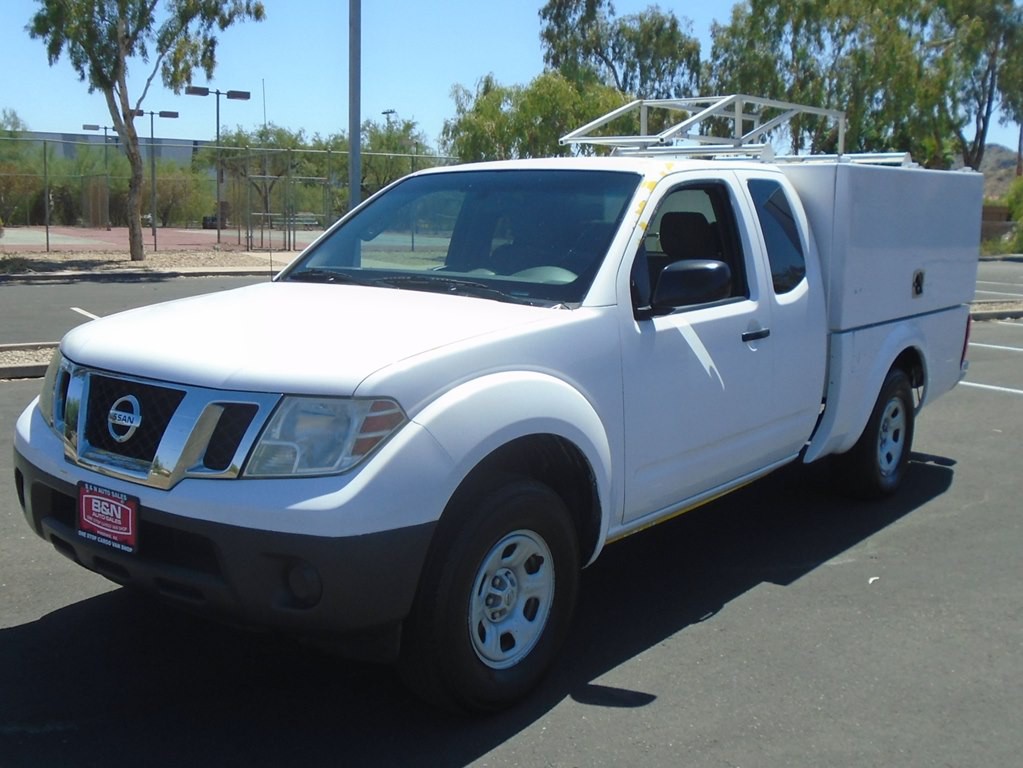 2014 Nissan Frontier Image 1