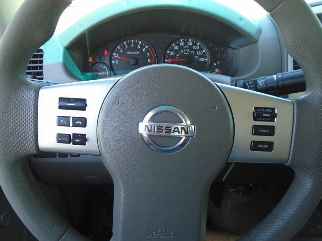2014 Nissan Frontier Image 13