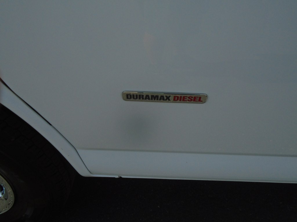 2022 Chevrolet Express Image 10