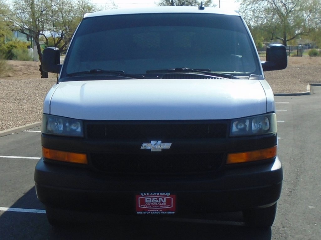 2019 Chevrolet Express Image 8