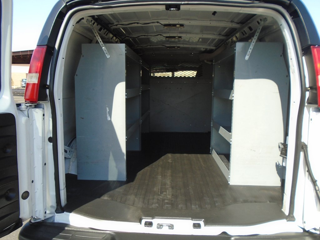 2019 Chevrolet Express Image 10