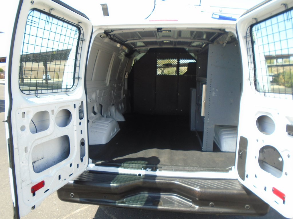 2013 Ford Econoline Image 10