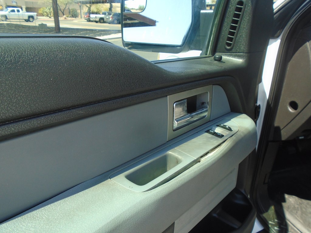 2011 Ford F-150 Image 10