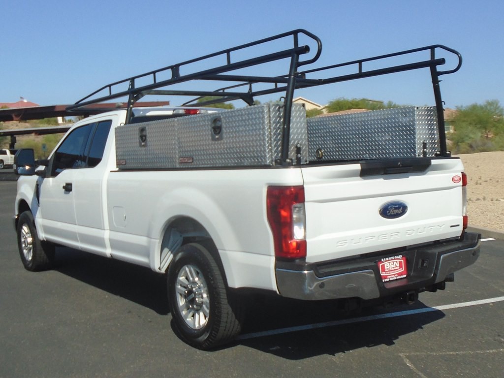 2017 Ford F-250 Image 3