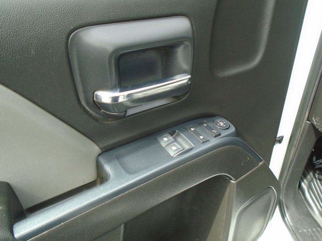 2018 Chevrolet Silverado 1500 Image 13