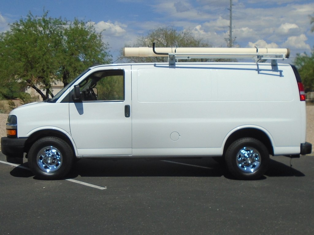 2020 Chevrolet Express Image 2