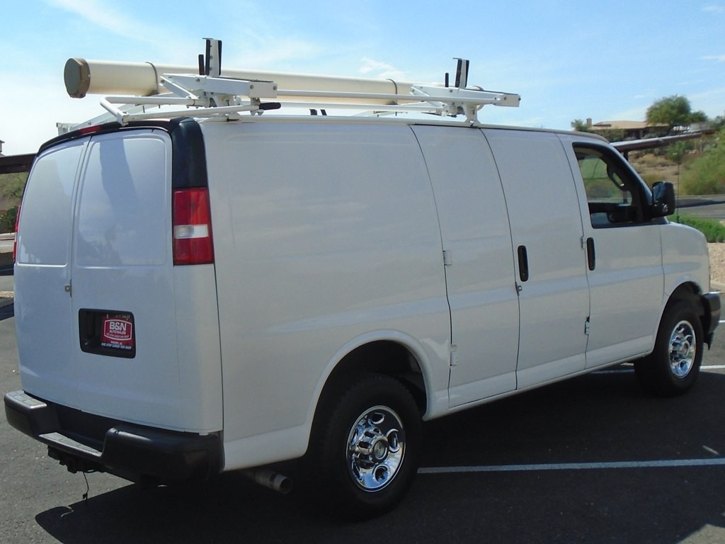 2020 Chevrolet Express Image 5
