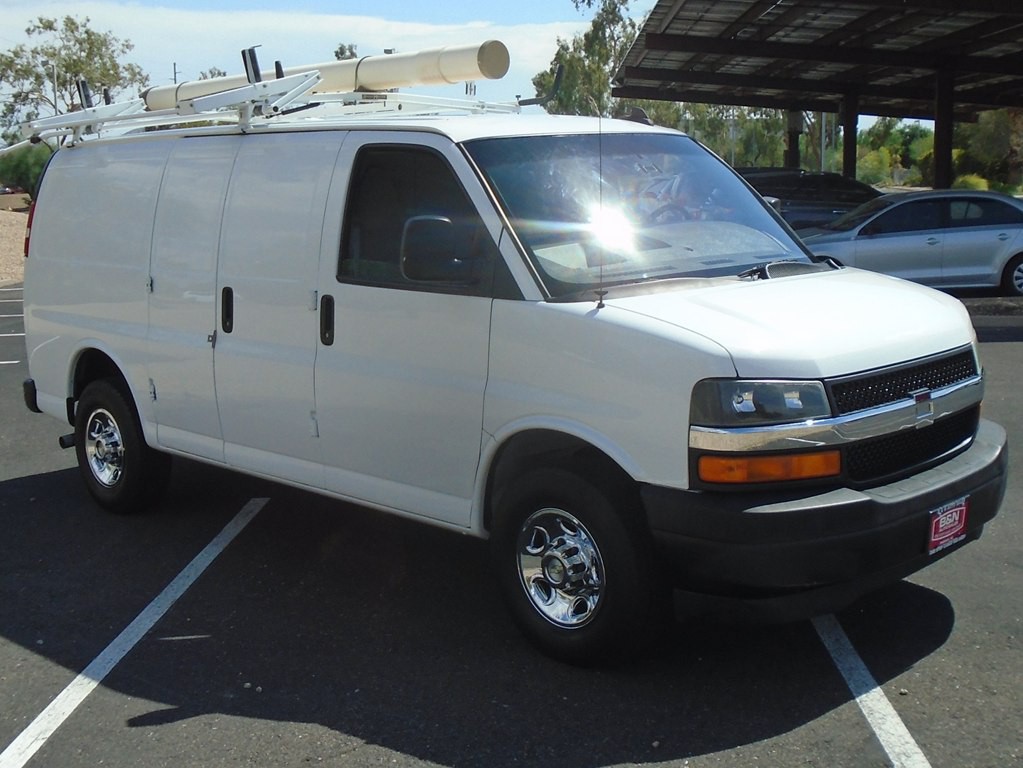 2020 Chevrolet Express Image 7