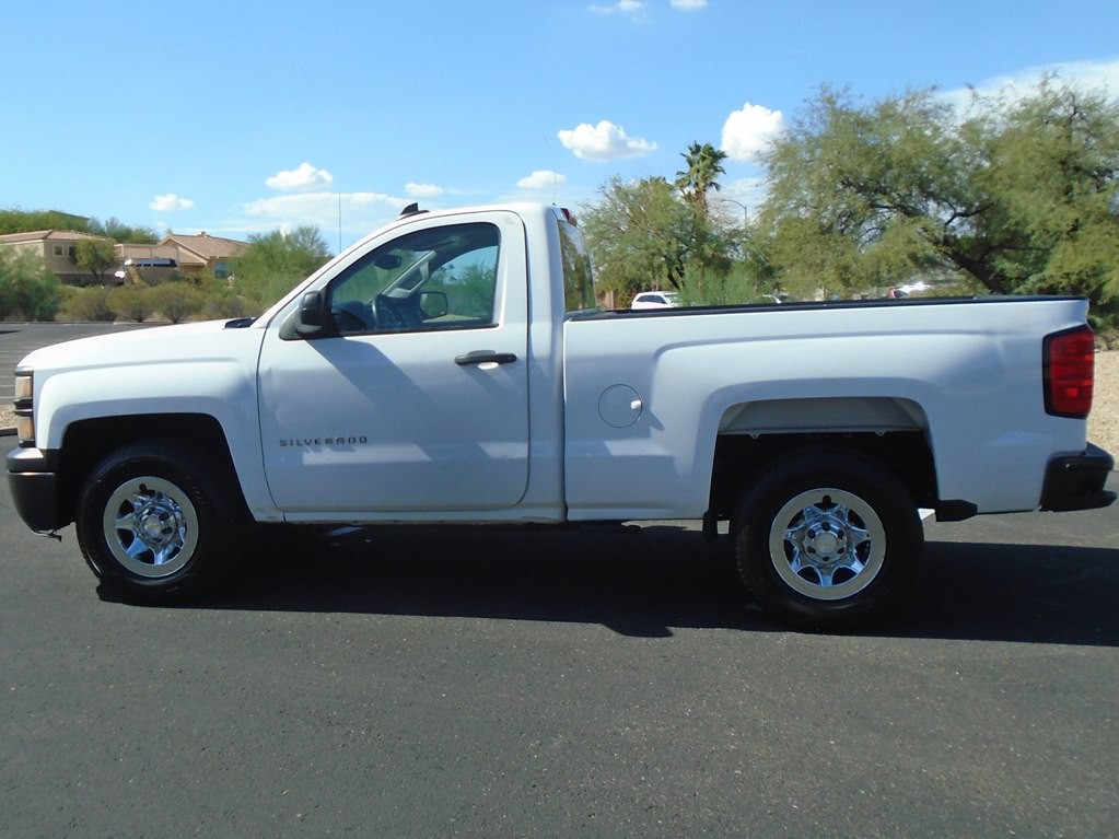 2015 Chevrolet Silverado 1500 Image 2