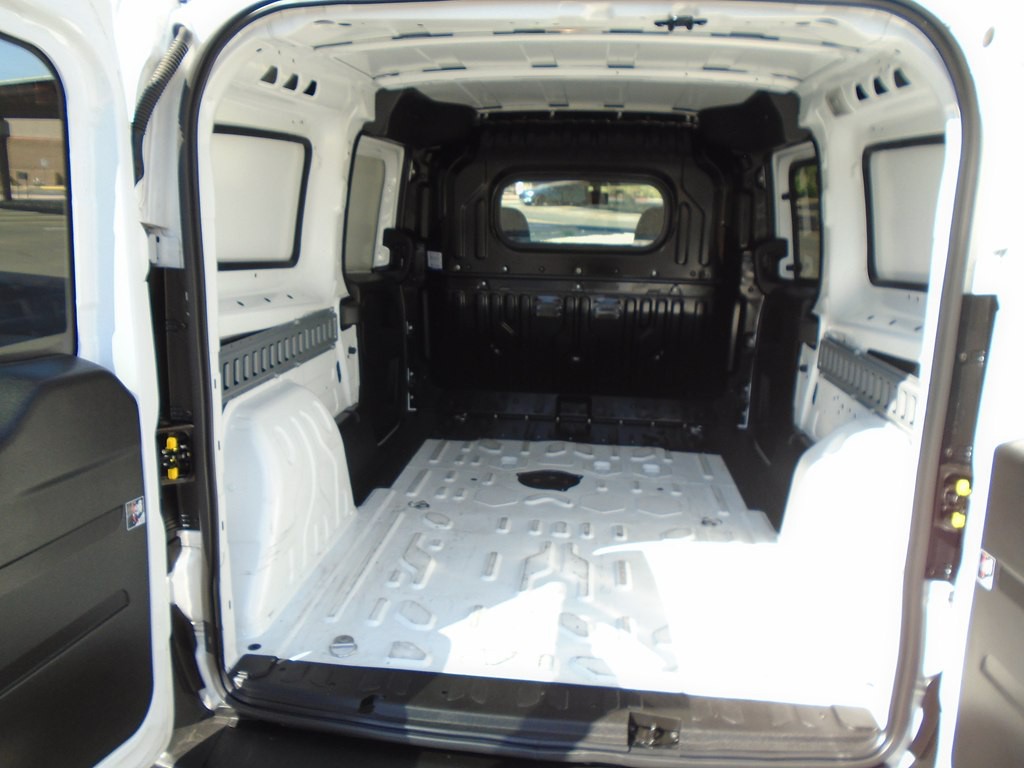 2021 RAM Promaster Image 25