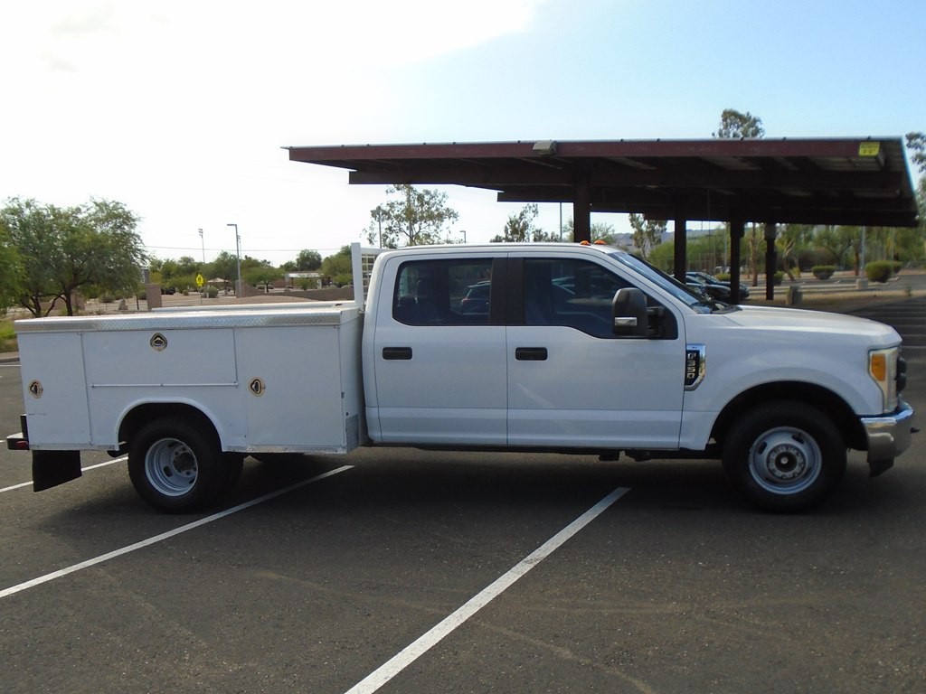 2017 Ford F-350 Image 20