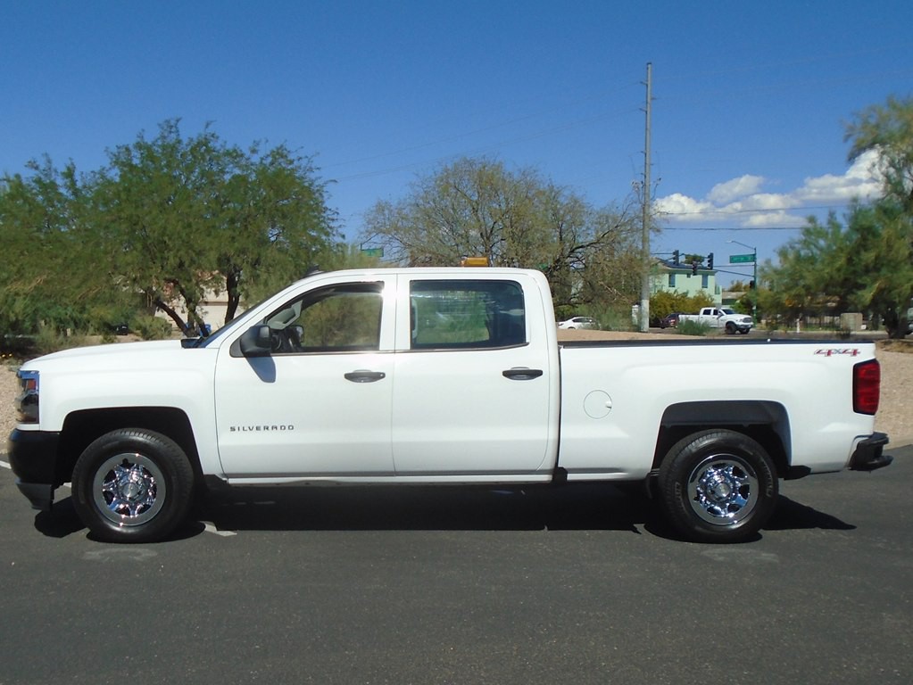 2017 Chevrolet Silverado 1500 Image 2