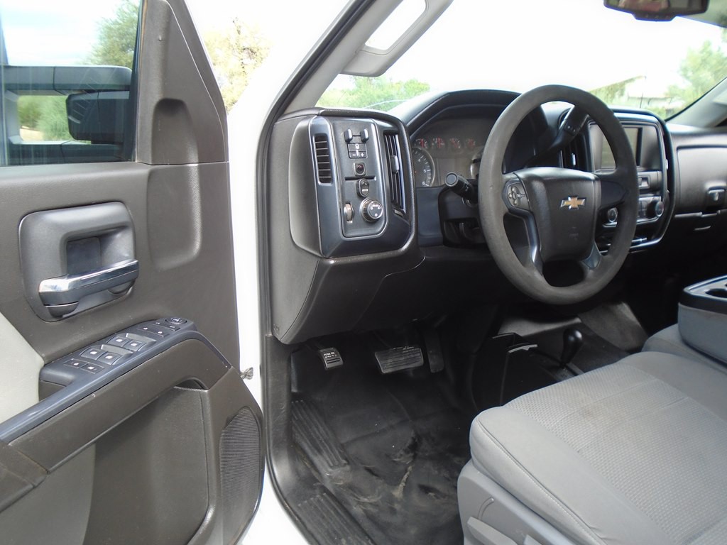 2018 Chevrolet Silverado 1500 Image 11